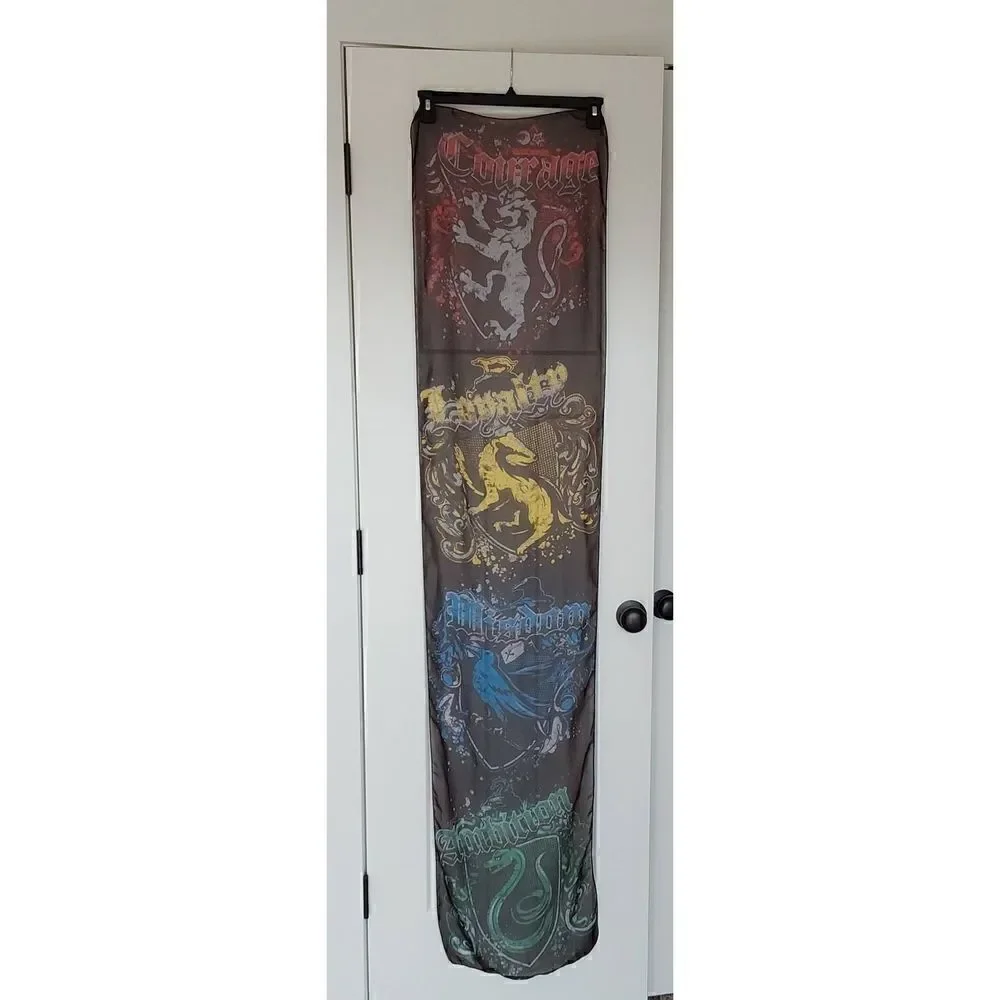 Scarf- Harry Potter House Crest Theme